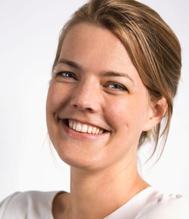 Wies Bratby – Women in Negotiation